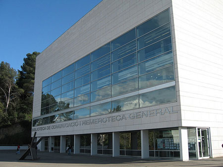 Universitat Aut�noma de Barcelona