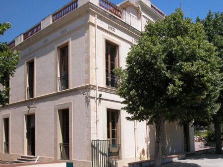 INSA Business, Marketing & Communication School